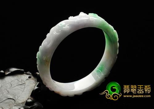 翡翠手镯推荐新手