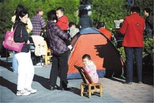 第一次送孙子去幼儿园心情