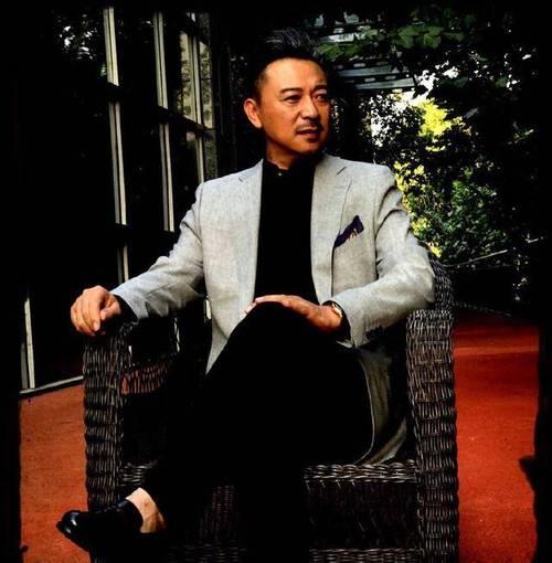 黎明破晓前中周大扮演者