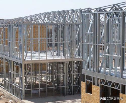 请问轻钢建筑最高能建几层