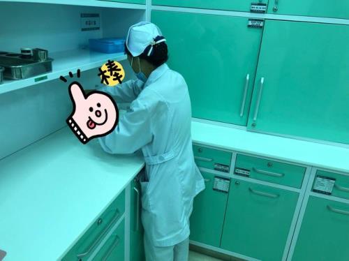 护士一般都很忙怎么跟她聊天