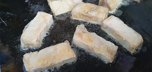 毛豆腐长蛆