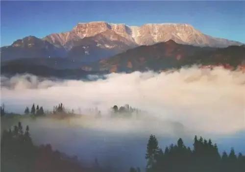 瓦屋山迷魂凼真相