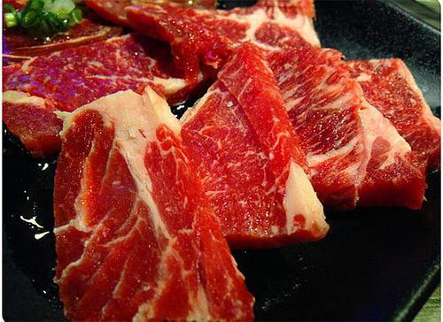 牛肋条能吃肉馅吗