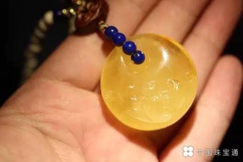 300元能买到真蜜蜡吗