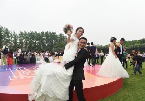 忘记同学婚礼怎么处理