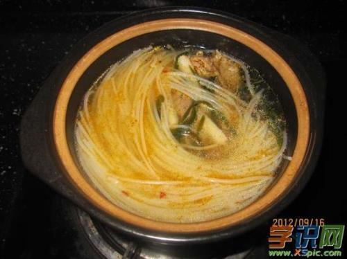 砂锅汤料的配方