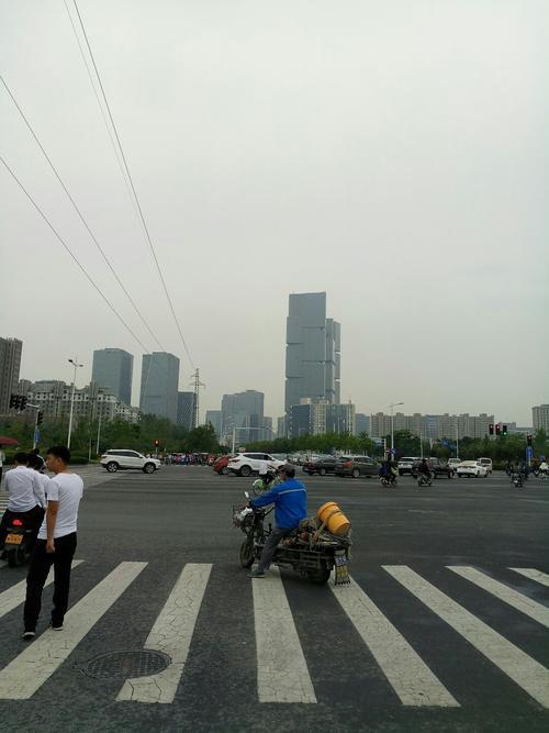 莲花池东路属哪个区那个街道