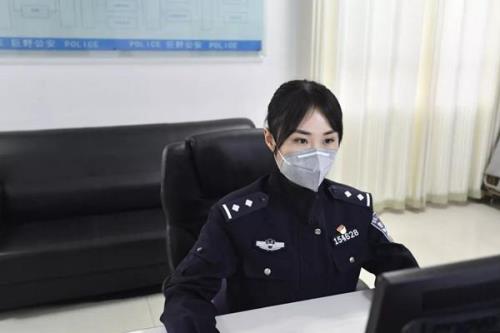 24小时警事警花身份暴露结局