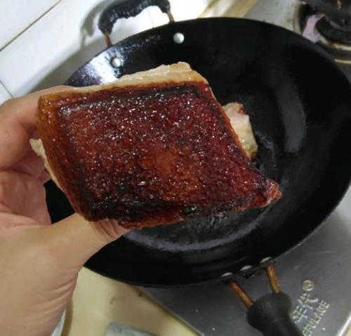咸烧白怎么做颜色才红亮