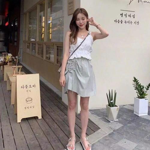 155的女生和多高男生合适