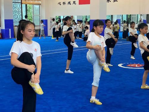 学武术还要上学吗