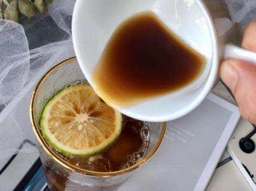 柠檬奶茶做法