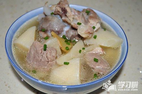 萝卜猪骨汤放什么药材