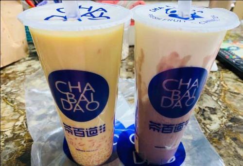 茶百道奶茶热量排行