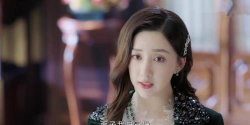 女主角叫谭心的小说