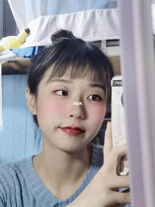 学校要求刘海不遮眉怎么办