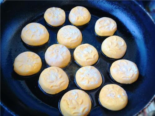 南瓜饼面粉最简单做法