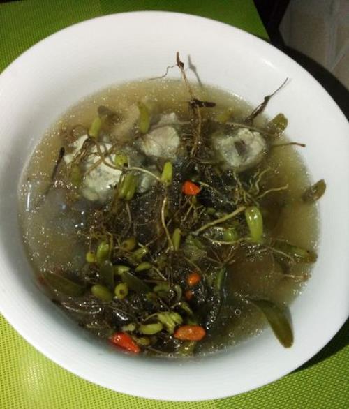 石橄榄煲汤禁忌