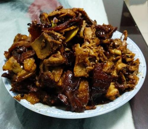 熟鸭架怎么炒好吃