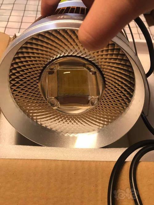 调光版尼特利筒灯怎样设置好