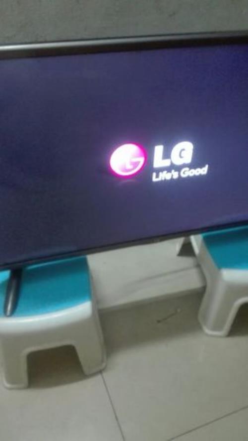 液晶电视启动几次才能开机