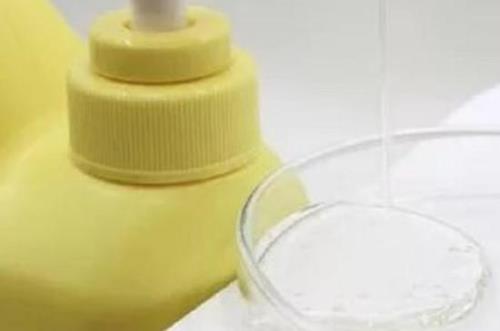 洗洁精可以洗头吗