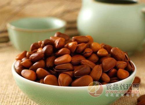开口松子是怎么开口的