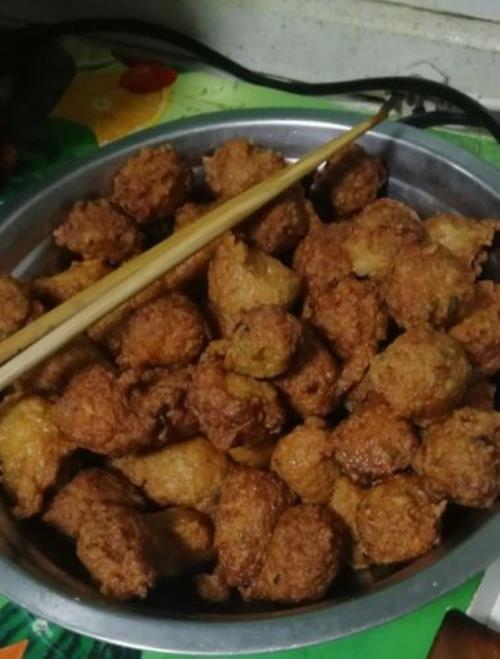 炸肉丸子的家常做法
