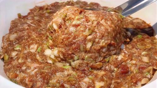 调羊肉馅三不放