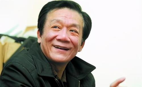 侯耀文的三任妻子介绍