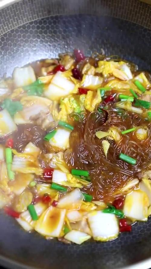 猪肉粉条炖白菜怎么做好吃