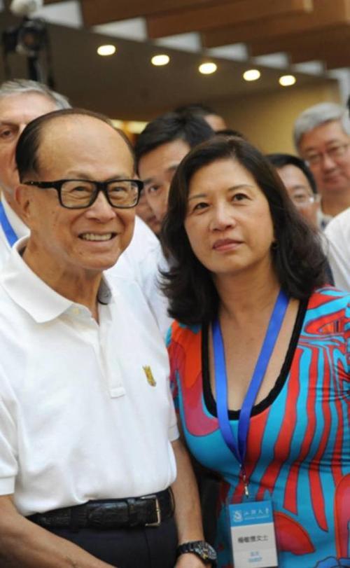 李嘉诚奢侈生活
