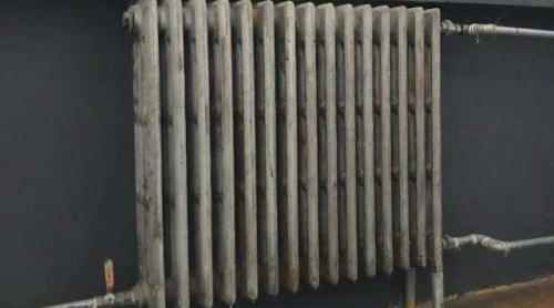 暖气片有小眼漏水怎么修最简单