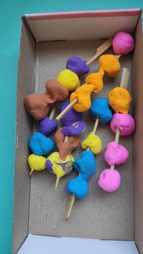 彩泥冰糖葫芦做法