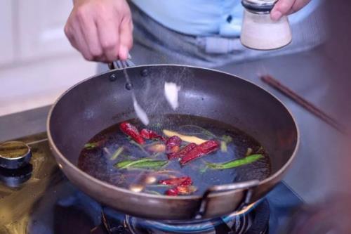 卤水中加了酱油怎么补救