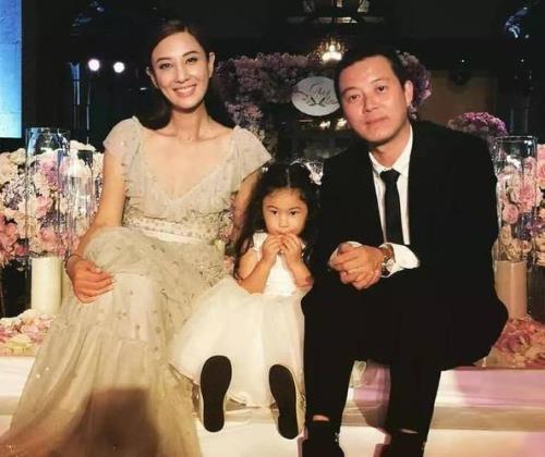 杨受成的三个女儿名字