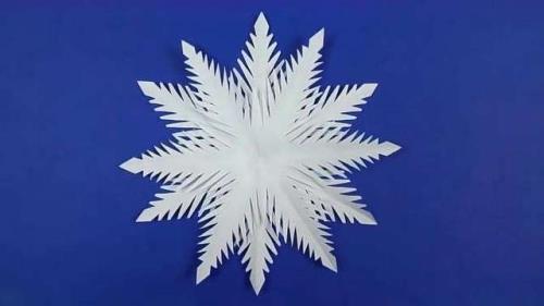 雪花剪纸怎么剪