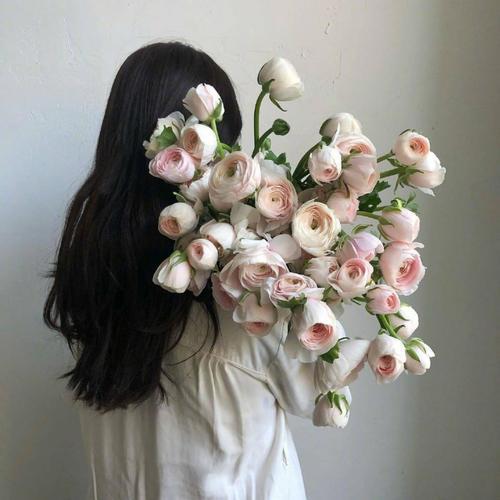 手里没有花是什么意思