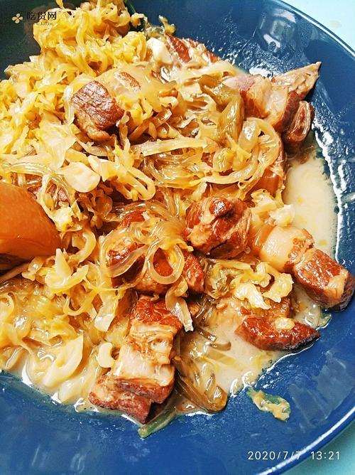 猪肉酸菜炖粉条正宗做法