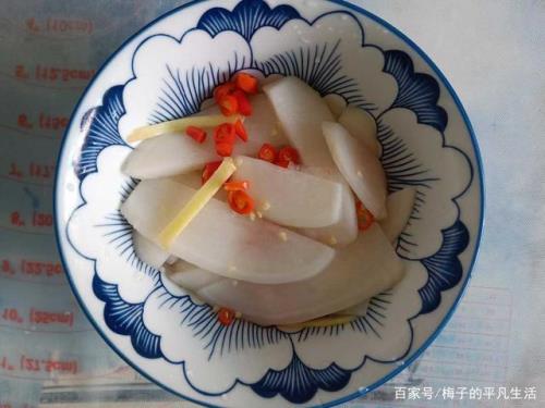 酸辣萝卜片的家常做法