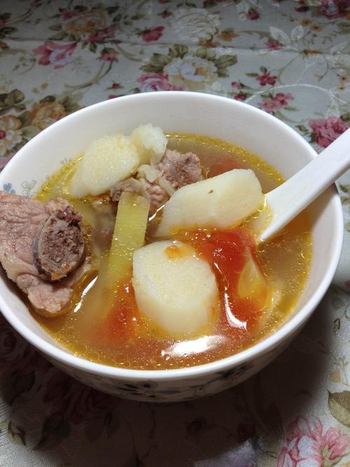 坐月子排骨汤的做法
