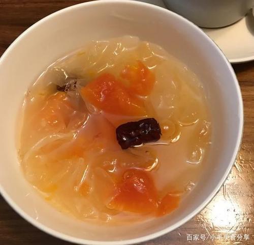银耳配什么煲汤比较好