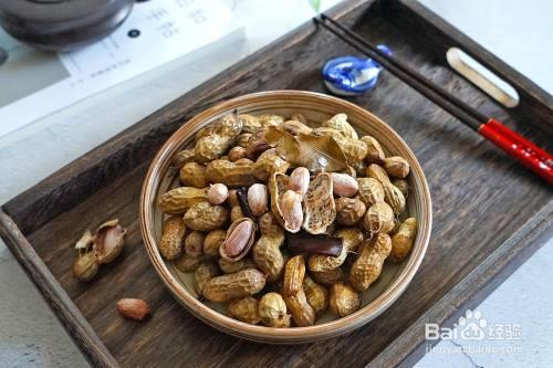 水煮五香花生米是怎么做的