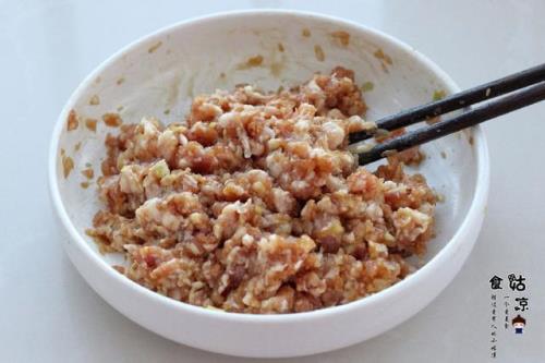 白萝卜肉包的家常做法