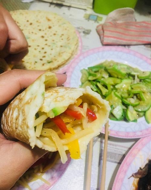 菜卷饼怎么做
