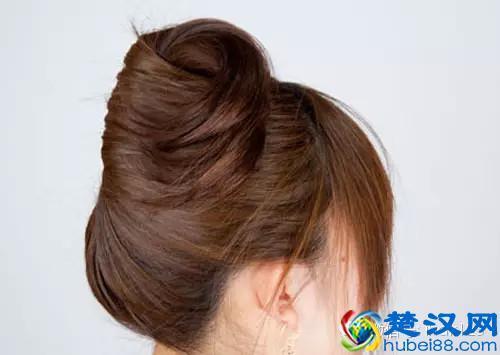 如何用发簪盘头发步骤