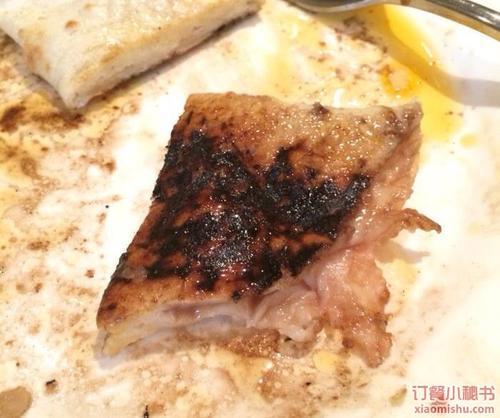 半成品披萨微波炉怎么烤焦了