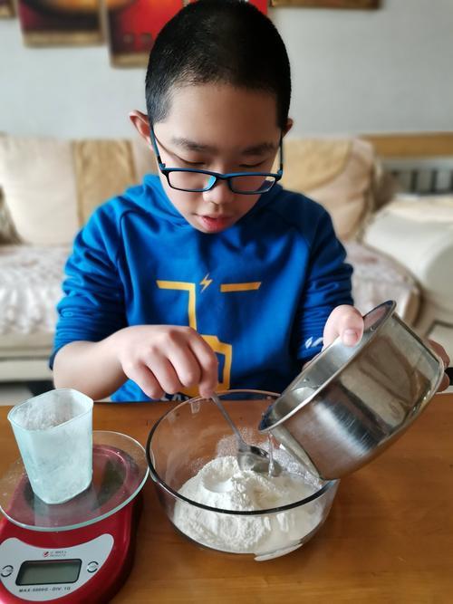非牛顿流体怎么做只用牙膏和水