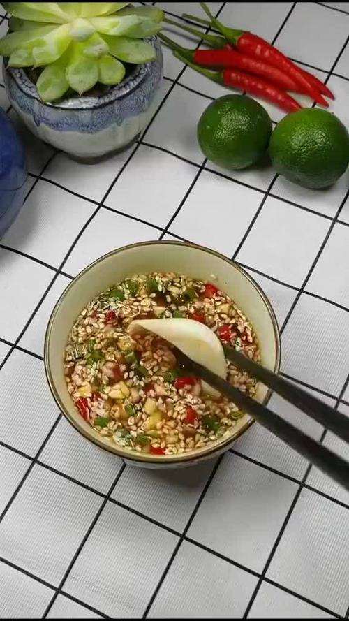 蘸读什么